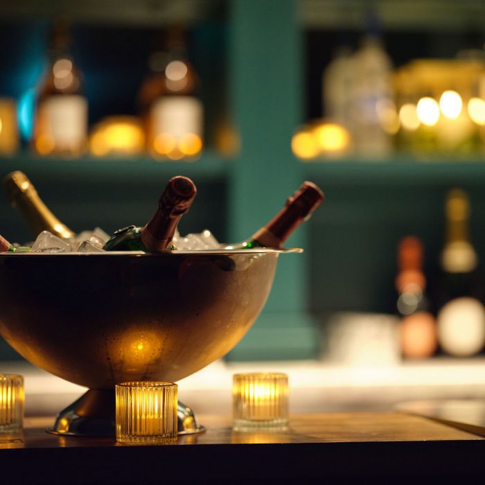 Meeting and event bar space